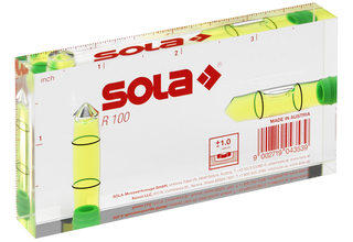 Sola 4" x 2" x .5" Rectangular Acrylic Level in Counter Top Display