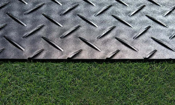 Blue Gator 4' x 8' Black Mat (Cleats One Side, V-Pattern On Other)- PLEASE CALL for LTL Freight Shipping